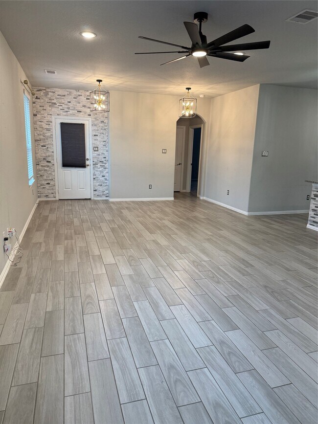 Photo - 31634 Brown Fern Dr