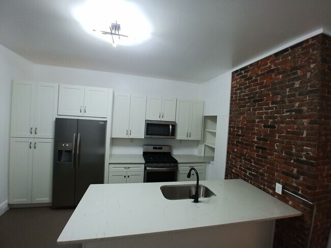 Photo - 98 Beltzhoover Ave Unit 1