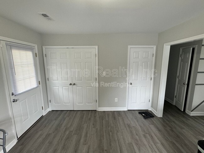 Photo - 2414 Heath Ln