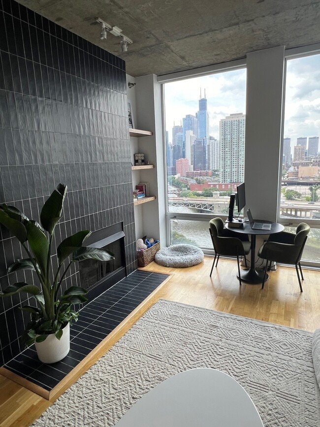 Photo - 700 N Larrabee St Unidad 1212