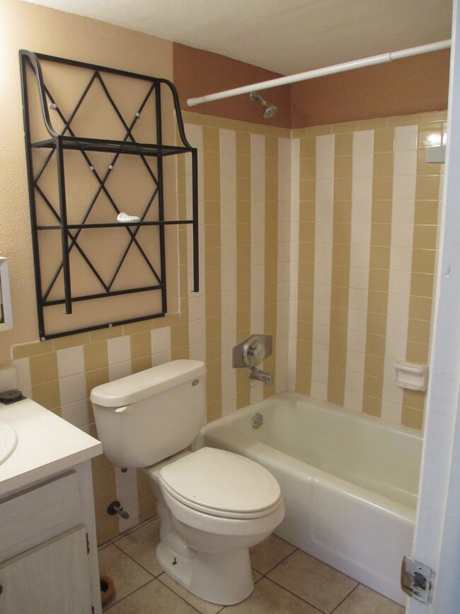 Photo - 1713 Dixon Blvd Unit 144