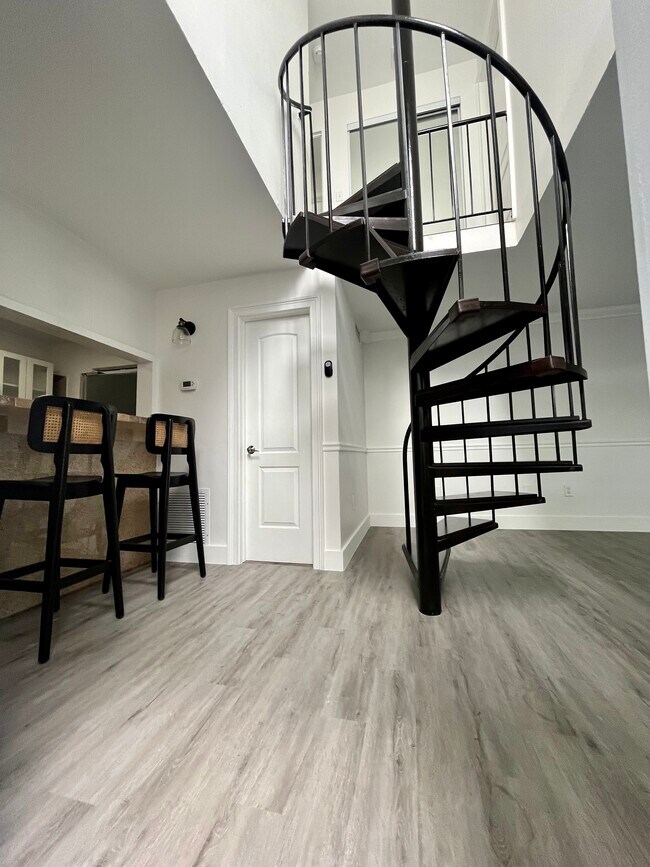 Photo - 3209 Bird Ave