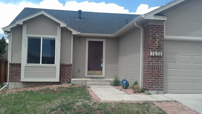 Building Photo - Indigo Ranch 2 bedroom with unfinished basement