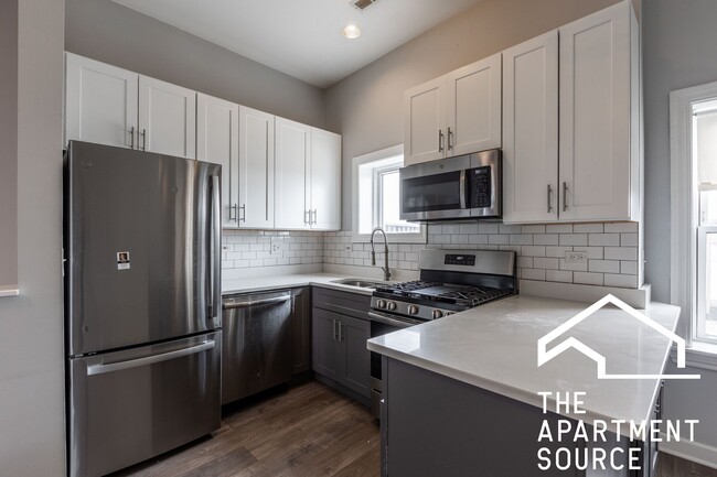 Photo - 3216 W Augusta Blvd Unit 3