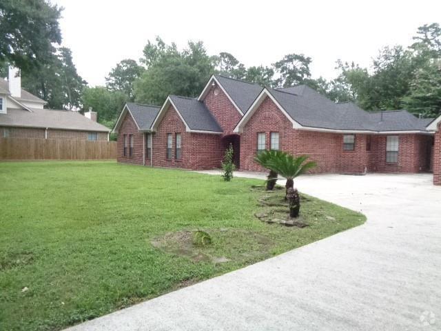 Building Photo - 21722 Tophill Dr Rental