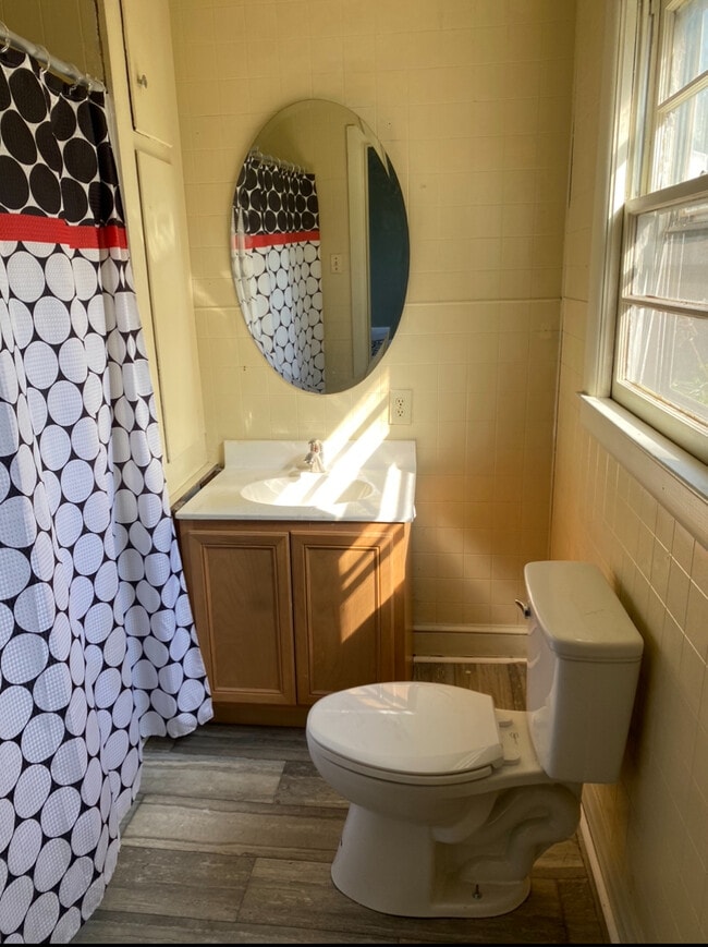 Photo - 714 North St