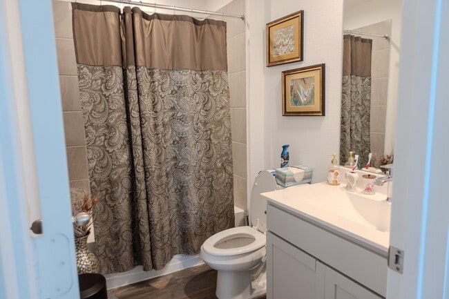 Photo - 5108 Marcasca Dr