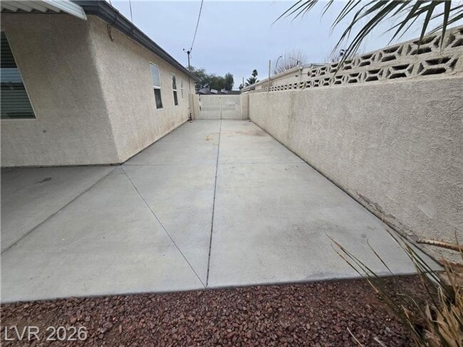 Photo - 2204 S Van Patten Pl