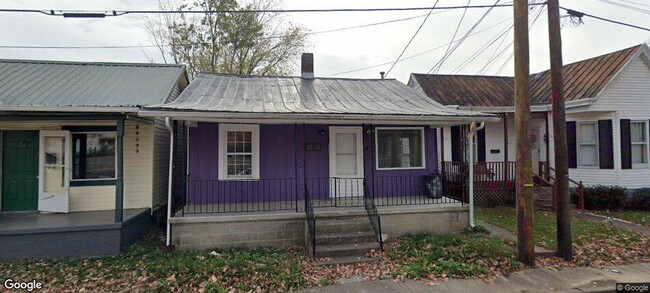 Building Photo - 1410 Chester St