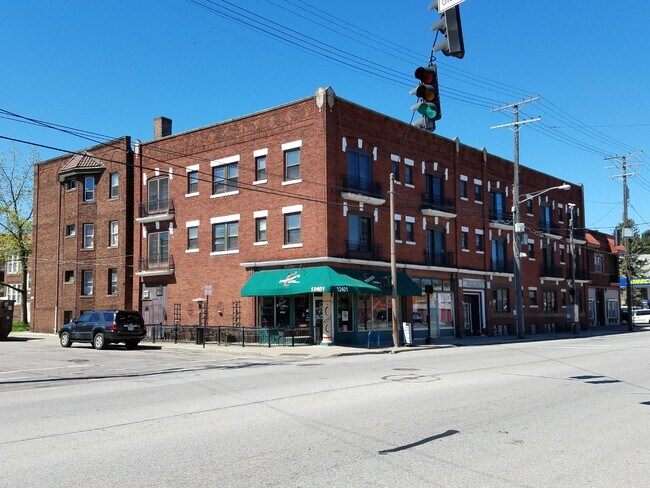 Photo - 12405 Detroit Ave Unit 37