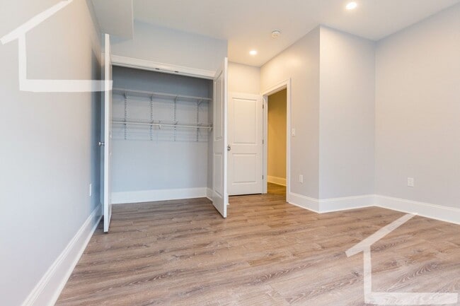 Photo - 120 Kenrick St