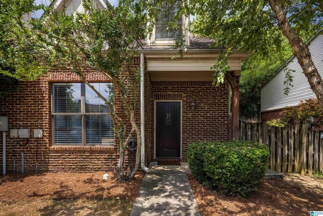 Photo - 2250 Ridgemont Dr