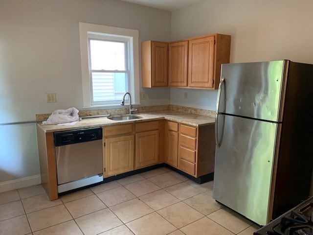 Photo - 21 Roseclair St