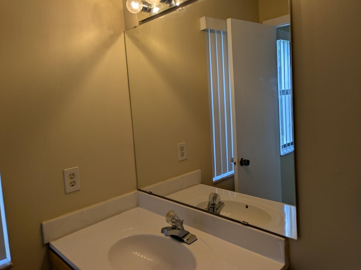 Photo - 7943 NW 41 Ct