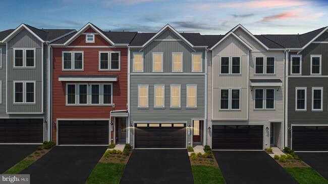 Building Photo - 114 Galaxy Pl