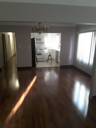 Building Photo - 335 N Mariposa Ave Unit #4 Rental