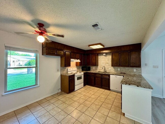 Photo - Updated Single Family Home | Midway ISD