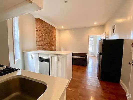 Building Photo - 1 bedroom in New York NY 10032 Unit 2D Rental