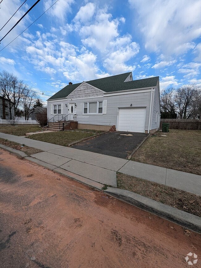 Building Photo - 1269 Crescent Ave Rental