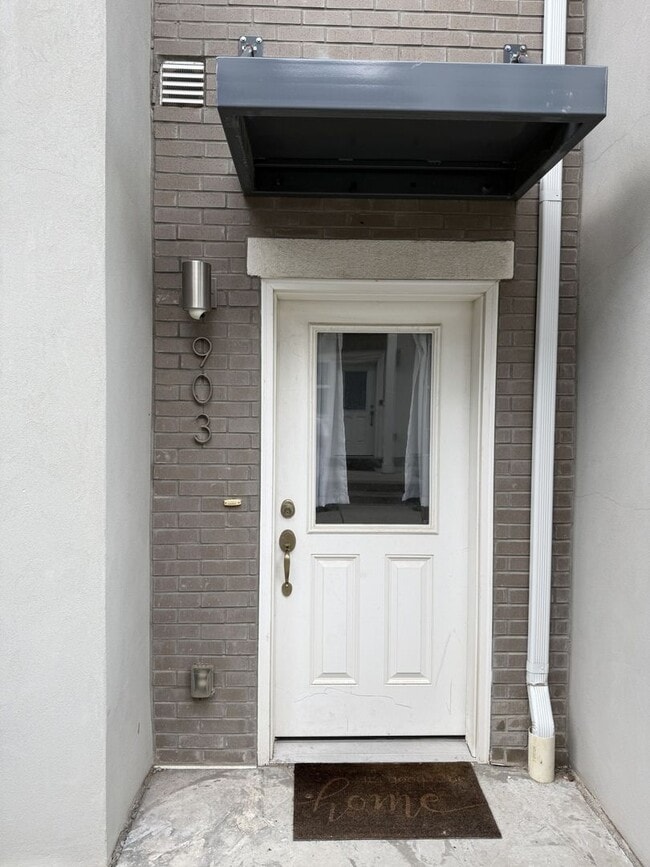 Photo - 903 S 2580 E