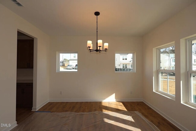 Photo - Room in House on Dimaggio Dr