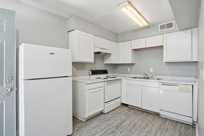 Photo - Creekside Meadows