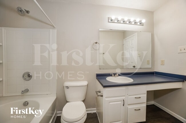 Photo - 10814 Albertson Dr