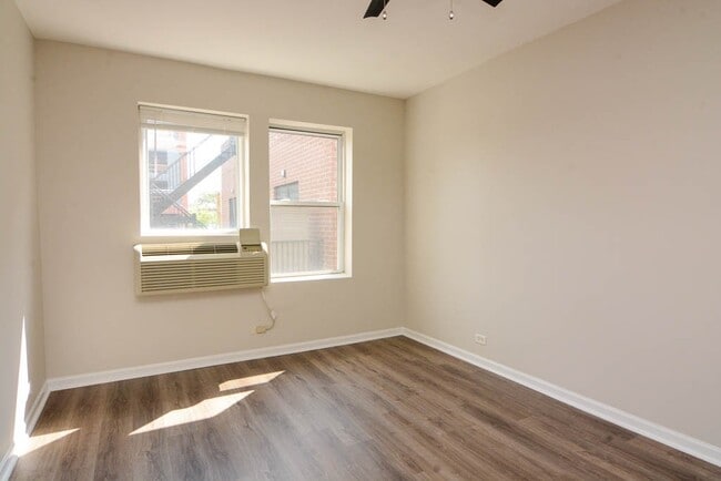 Photo - 1627 N Humboldt Blvd Unit H5