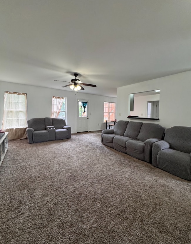 Photo - ???? Spacious 3-Bedroom Home on a Large Lot in Spartanburg School District 6 – Minutes from Shopp...
