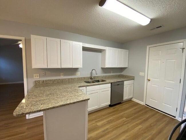 Photo - Welcome to this beautiful 4 bedroom, 2 bathroom home located in the desirable area of Wilmington,...