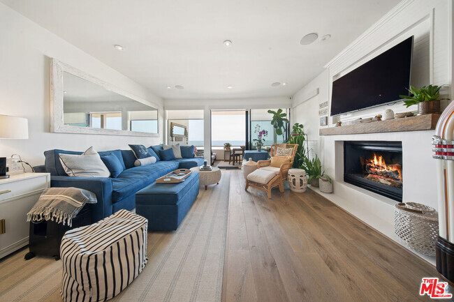 Building Photo - 1 Eastwind St Unit 203 Rental