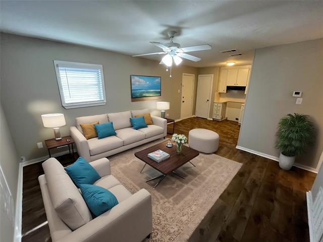 Photo - 8732 Slay St