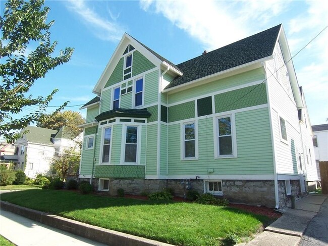 Photo - 300 Washington Ave