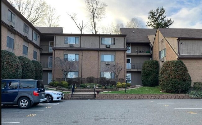Photo - 88 Boulevard