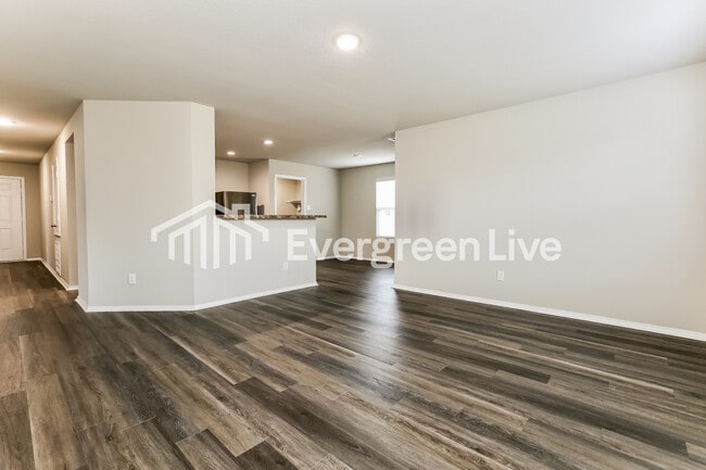 Photo - 52 Dunnaway Dr