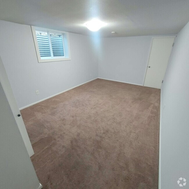Building Photo - 575 S 1200 W Rental