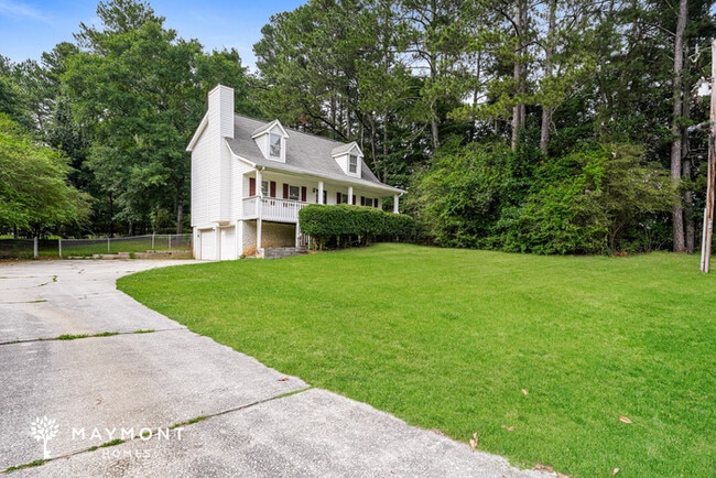 1205 Masters Ln
