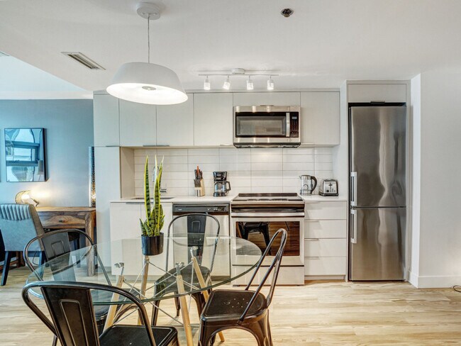 Photo - 1020 Rue de Bleury Unit SI ID1234589P