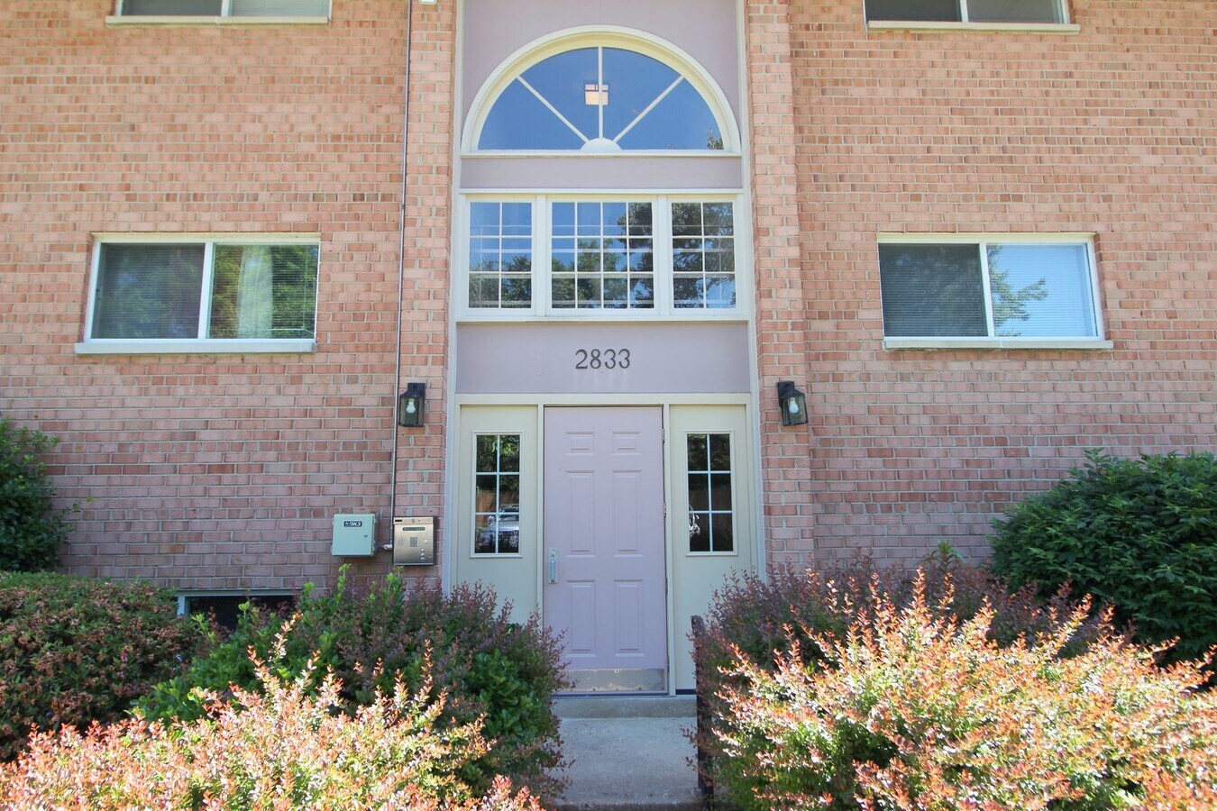 spacious 2BR/1BA condo - spacious 2BR/1BA condo