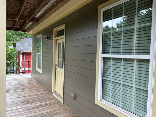 Photo - PRE-LEASING FOR AUGUST 2026!