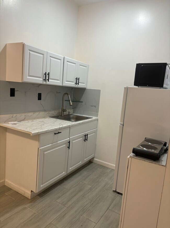 Photo - 27949 SW 133rd Ave Unit Efficiency Studio