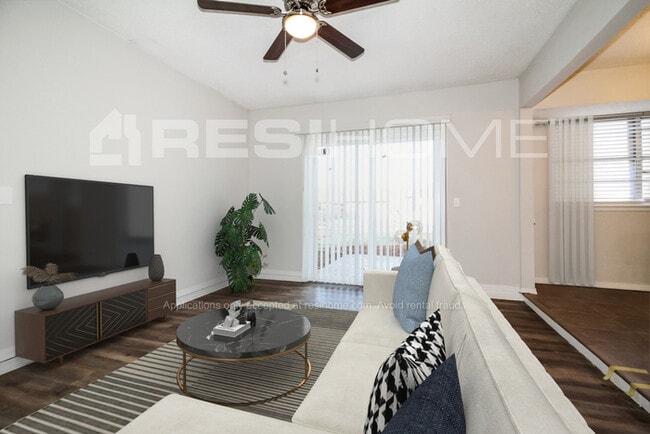 Photo - 1205 Cavalier St