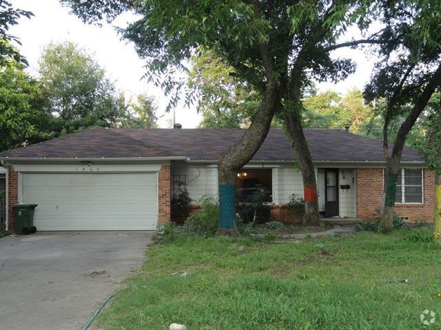 Building Photo - 1405 Robin Ln Rental