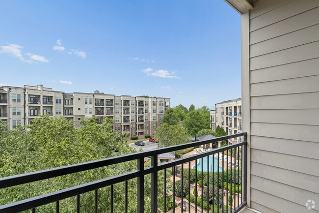 1BD,1BA - 811SF - View