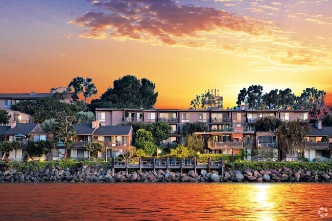 Building Photo - Mariners Village Rental