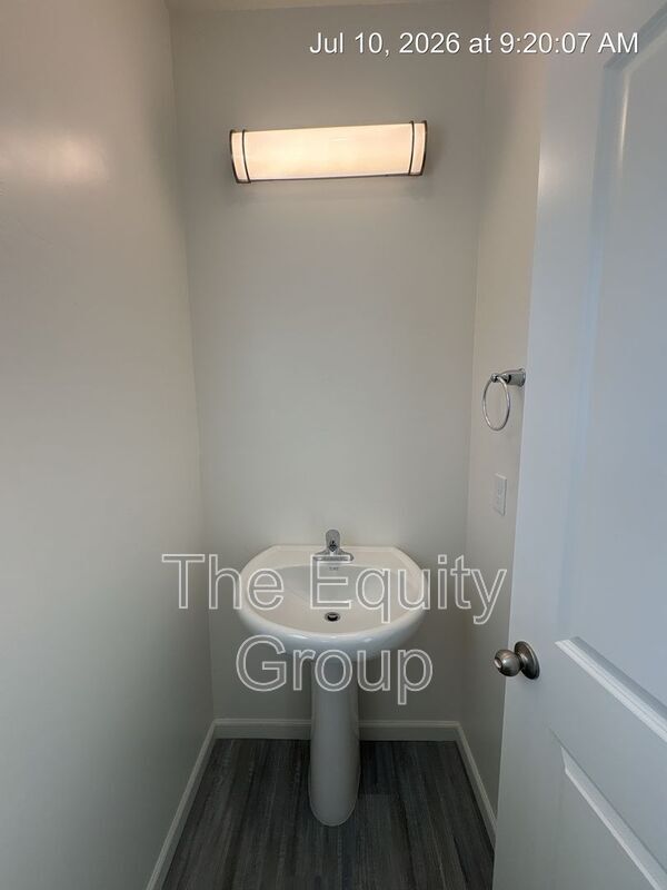 Photo - 733 S Pinkham St Unit #101