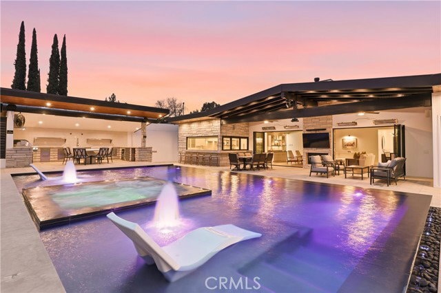 Building Photo - 22300 Philiprimm St