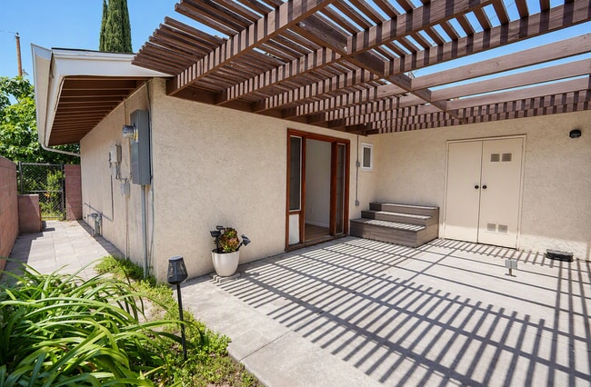 Photo - 220 Lilac Ct Unidad 1