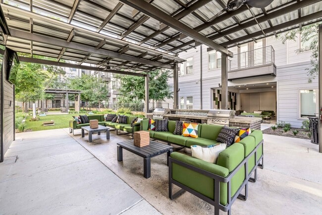 Outdoor Grilling and Media Lounge