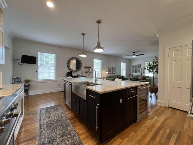 Photo - 817 Cypress Dr